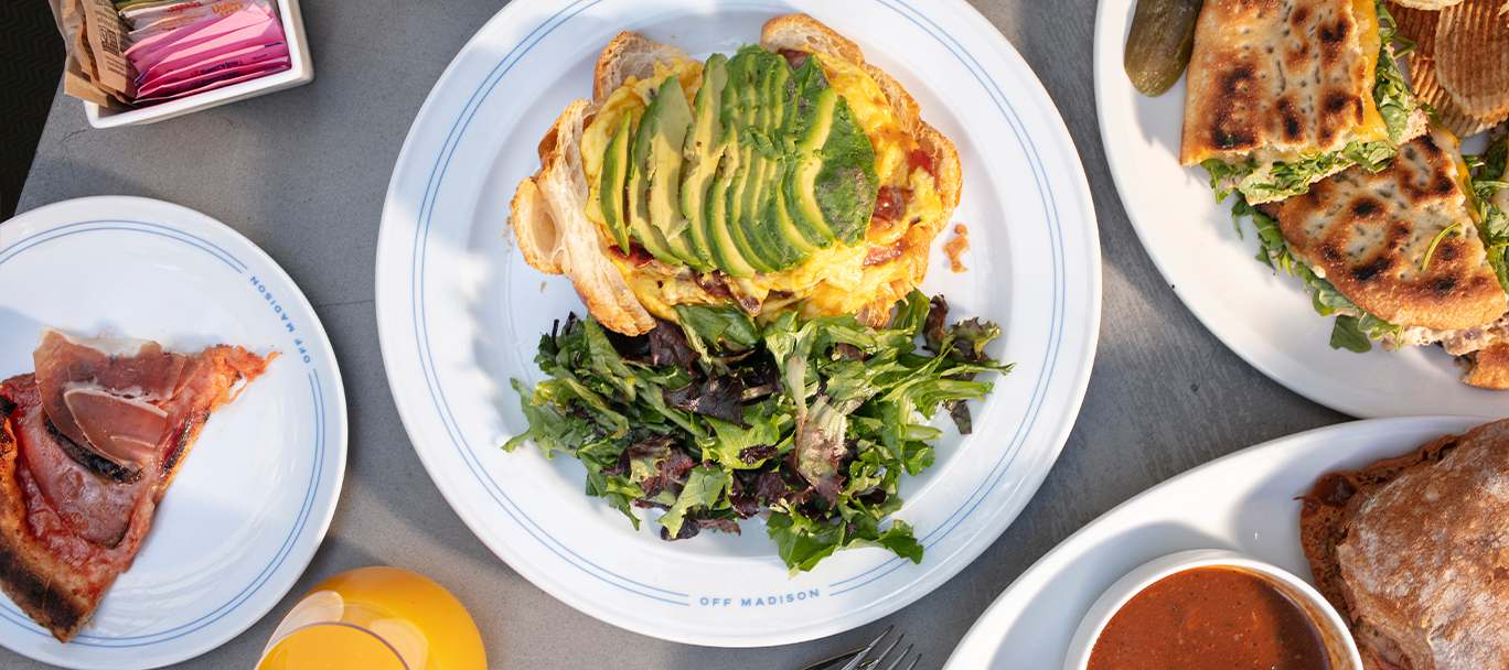 Brunch overhead